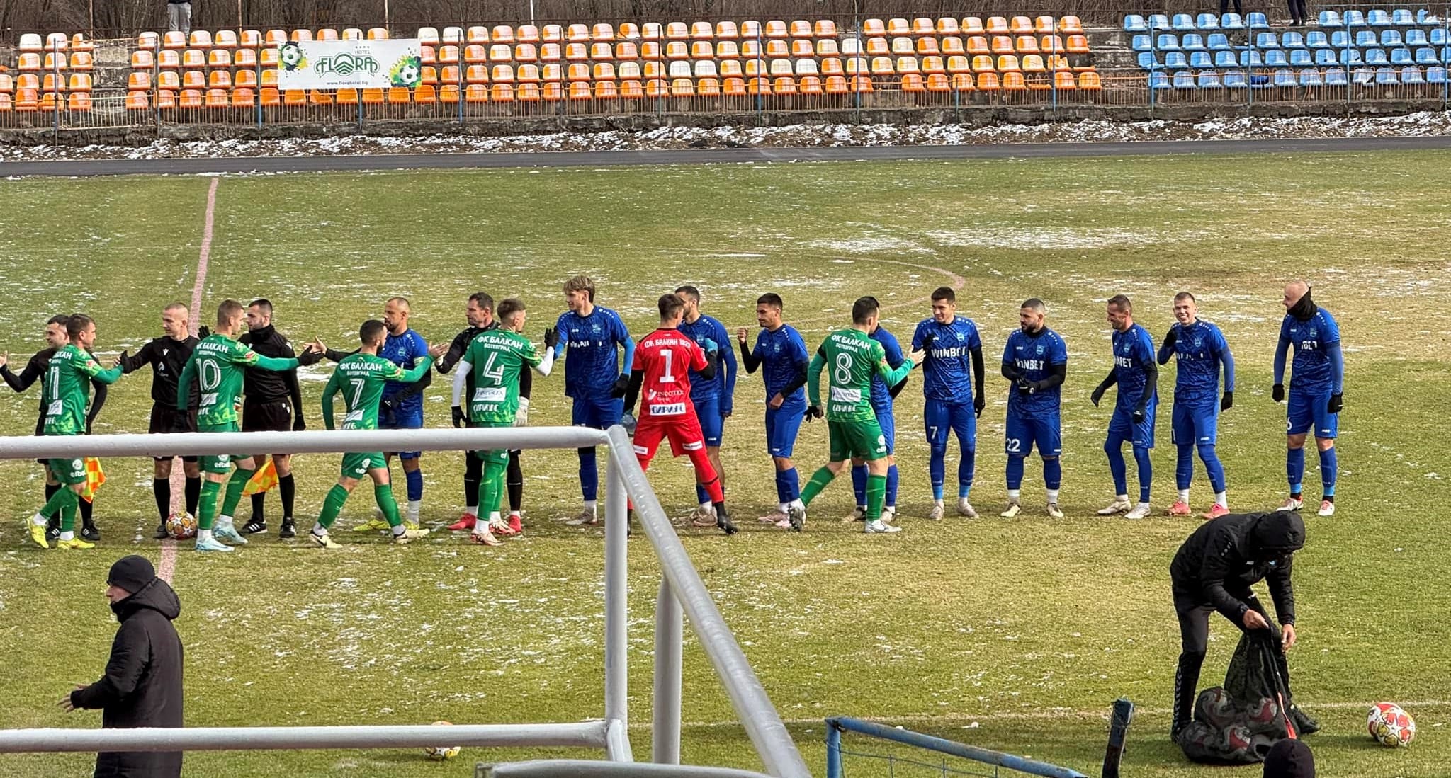 Рилски спортист разгроми Национ (София) с 5:0 Рилски спортист постигна впечатляваща победа над Национ (София) с 5:0 във втората проверка на отбора, която е част от зимната подготовка. По време на първото полувреме "скиорите" натрупаха преднина от 2:0 благодарение на голямите усилия на Красимир Панчев и Александър Георгиев. Във втората част Григор Долапчиев се отчете с хеттрик, което допълнително увеличи аванса на тима. Следващата контрола за Рилски спортист е срещу третия отбор на ЦСКА-София.