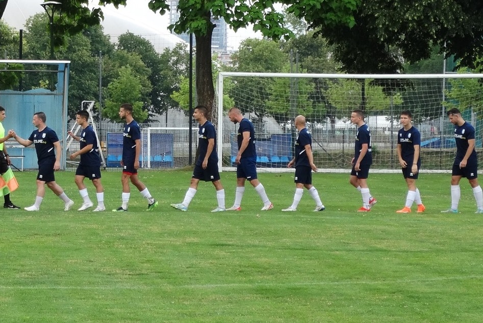 Германея (Сапарева баня) завърши наравно 1:1 срещу Пирин (Разлог) в последната си проверка от лятната подготовка. Мачът се проведе на стадиона в Сапарева баня, като въпреки че беше най-горещият ден в страната, предложи много вълнуващи моменти. Отборът от Разлог си отбеляза автогол. Отборът, ръководен от старши треньора Асен Нешев, тази седмица се готви за първия кръг от новия сезон в Югозападната Трета лига. Германея ще се изправи на старта срещу отбора, изпаднал от Втора лига – Струмска слава (Радомир). Мачът ще се състои на 2 август (събота) от 18:00 часа.