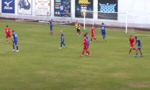 Германея (Сапарева баня) претърпя загуба с 0:5 от ЦСКА III (София) в отложен мач от 12 кръг на Югозападната Трета лига. Двубоят първоначално бе насрочен за по-рано, но беше отложен поради ангажимент на Германея с Купата на България. Срещата се състоя днес в Костенец, като първото полувреме завърши при преимущество на гостите с 1:0. В самото начало, още във 2-ата минута, Теодор Апостолов откри резултата за "червените". Домакините създадоха няколко положения, но стражът на Германея, Ивайло Крумов, се отличи с добри спасявания. През второто полувреме обаче играчите на Даниел Моралес добавиха още четири гола чрез Валентино Върбанов (55), Теодор Апостолов, Радостин Георгиев и Борислав Бенов. Следващият двубой на Германея е срещу Пирин (Гоце Делчев) като гост, в събота (25 октомври) от 16:00 часа.