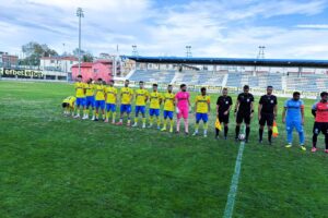 ФК Димитровград 1947 загуби с 2:4 при гостуването си на ФК Хасково в мач от първия кръг на Купата на Аматьорската лига в област Хасково. По този начин отборът приключи участието си в състезанието. "Жълто-сините" се изправиха срещу лидера в областния шампионат главно с юноши в стартовия си състав. Те поведоха на два пъти през първото полувреме, но в крайна сметка допуснаха три безответни гола и отпаднаха от турнира. Головете за димитровградчани отбелязаха Мартин Пашалиев и младият Иван Василев. След почивката треньорът Тодор Манев извади и малкото по-опитни играчи, на които бе заложил от началото на мача. "Запазихме сили за срещата в шампионата. В събота ще си проличи дали те са достатъчни, защото ни предстои тежък мач. На нас всяка точка ни е важна, така че ще се борим.", заяви наставникът на ФК Димитровград. В събота, 15 ноември, отборът ще приеме Марица (Милево) в мач от 17-ия кръг на Югоизточната Трета лига. Срещата е от изключително важно значение за димитровградчани в битката за оцеляване. Тимът се намира на 17-то място с 13 точки, с 5 повече от последните два тима в класирането - Асеновец (Асеновград) и СФК Раковски, които заемат позиции в зоната на изпадащите.