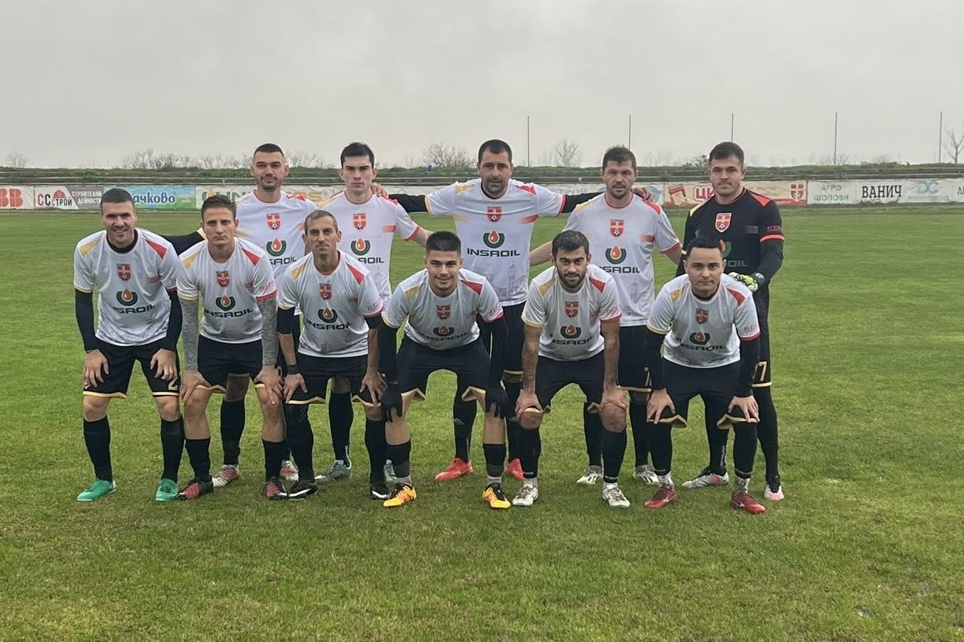 ФК Раковски претърпя минимална загуба с 0:1 срещу ФК Созопол в последния мач от есенния дял на Югоизточната Трета лига. Това бе първият случай през настоящия сезон, в който ФК Раковски не успя да отбележи гол в домакински мач. В предишните 7 двубоя, отборът неизменно реализираше поне 1 гол (в 2 мача), 2 гола (в 2 мача), 3 гола (в 2 мача) и 4 гола в един мач. Балансът на домакинствата им е 1 победа, 1 равенство и 5 загуби, с голова разлика 16:21 на собствен терен. Домакинствата на ФК Раковски през есента 09.08.2025, Левски (Карлово) - 3:2 24.08.2025, Гигант (Съединение) - 4:5 06.09.2025, Розова долина (Казанлък) - 3:3 20.09.2025, Марица 1921 (Пловдив) - 2:3 01.10.2025, Загорец (Нова Загора) - 2:2 25.10.2025, Нефтохимик 1962 (Бургас) - 1:3 08.11.2025, ОФК Хасково (Хасково) - 1:2 29.11.2025, Созопол (Созопол) - 0:1