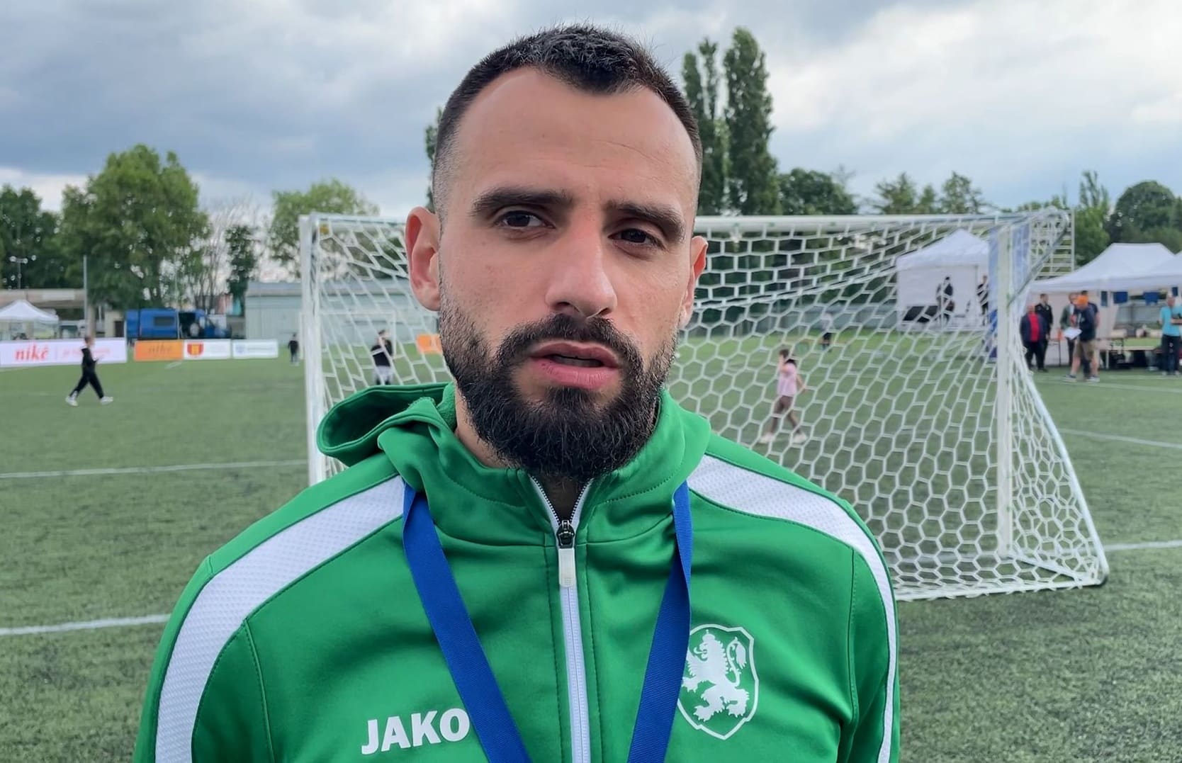 Ботев (Ихтиман) се раздели с Николай Маринов Ботев (Ихтиман) и защитникът Николай Маринов прекратяват сътрудничеството си. Футболистът няма да продължи да носи екипа на отбора през пролетната част на сезона. Маргина се завърна в Ботев през лятото на тази година и игра през есенния полусезон, след като през сезон 2024/2025 бе част от ОФК Костинброд.