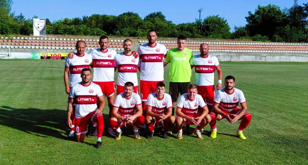 Партизан (Червен бряг) ще стартира подготовка на 28 януари (сряда). Заниманията на отбора ще се провеждат на местната база в Червен бряг. До началото на пролетния дял от шампионата в Северозападната Трета лига са предвидени четири контроли. Три от тях бяха потвърдени още през декември, като за първата среща — срещу Ювентус (Малчика) на 7 февруари — се очаква окончателно потвърждение. Програма с контролите на Партизан (Червен бряг) през зимата: Партизан – Ювентус (Малчика) – 07.02 (очаква се потвърждение) Партизан – Академик (Свищов) – 14.02 Партизан – ФК Троян – 21.02 Партизан – Локомотив (Мездра) – 28.02