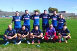 Доростол Силистра ще изиграе две приятелски срещи през зимната подготовка Доростол Силистра ще изиграе две контролни срещи по време на подготовката си за пролетния дял от сезон 2025/26 в Североизточната Трета лига. Силистренци ще се изправят срещу Черноморец (Балчик) на 7 февруари, както беше обявено по-рано. Двубоят срещу Волов-Шумен обаче ще се проведе на 14 февруари, а не на 31 януари, по молба на "жълто-сините". Очаква се възпитаниците на Деян Дечев да подновят заниманията си в края на месеца. Контролите на Доростол от зимната подготовка: 7 февруари - Доростол - Черноморец (Балчик) 14 февруари - Доростол - Волов-Шумен 2007