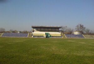 Розова долина (Казанлък) срещу ФК Ямбол в Раднево на 8 февруари Двубоят от турнира за Купата на Аматьорската лига между Розова долина (Казанлък) и ФК Ямбол ще се изиграе на 8 февруари (неделя) от 14:00 часа на стадиона в Раднево. Първоначално по програма срещата бе обявена за 7 февруари (събота), но бе изместена с ден по-късно. Имаше вариант двубоят да се състои и на стадиона в Твърдица, но той пропадна и така Раднево ще приеме двата отбора. С този двубой на практика ФК Ямбол поставя начало на официалните мачове от новата 2026 година.