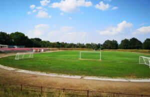 ФК Созопол открива футболната 2026 година с официален мач ФК Созопол ще стартира официално 2026 г. с мач срещу Загорец (Нова Загора) — областен 1/2-финал в турнира за Купата на Аматьорската лига. Срещата е насрочена за 7 февруари (събота) от 14:00 часа и ще се проведе на неутрален терен в Карнобат. Созопол достигна до тази фаза, след като спечели финала в Област Бургас с 2:0 срещу ОФК Поморие.