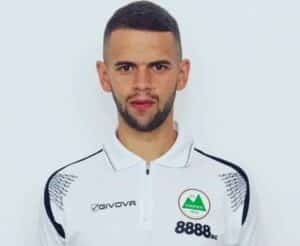 Пирин (Гоце Делчев) завърши подготовката с победа 5:0 над Места (Хаджидимово) Пирин (Гоце Делчев) приключи подготвителния период с контролна победа 5:0 срещу Места (Хаджидимово), играна по-рано днес. „Доволен съм от старанието на момчета и тяхната отговорност. Също така съм доволен и от играта им днес, тъй като подходиха на нужното темпо и ниво, което постоянно изискваме и търсим. Показаха, че с всяка изминала седмица и изиграна контрола се подобряват и най-вече - сплотяваме се като колектив“, коментира наставникът на Пирин (ГД) Радослав Джугданов пред официалния сайт на клуба след двубоя. „Също да благодарим и на домакините и наши съседи и приятели за организацията и проявеното отношение“, каза треньорът. „Колкото до играта днес, знаехме, че домакините ще са по-компактни и прибрни, но ние търсехме точно това - по-затворен отбор срещу нас, за да можем да извлечем максимум от идеите, които налагаме в нашата игра“, коментира специалистът. „След почивката направихме доста промени, които са рутинни за етапа на подготовката и контролите. Влязоха доста млади наши момчета, които също се представиха много добре. Те се подобряват с всеки изминал ден, което е похвално за тях - виждам старанието и мотивацията им“, завърши Джугданов.