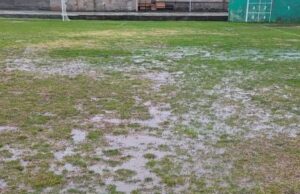 Мачът Асеновец — Спартак (Пловдив) към момента ще се проведе Към този час мачът на Асеновец срещу Спартак (Пловдив) ще се състои. Двубоят по програма е в неделя (22 февруари) от 14:00 часа и трябва да се играе на стадион "Пловдив". Въпреки тежките условия и изключително лошо състояние на терените в региона и последвалото правилно отлагане на мачовете с цел запазване здравето на футболистите, засега двубой ще има, но в неделя сутринта все пак ще стане ясно окончателно. От 9-те двубоя в този кръг днес се проведоха едва 2 — ОФК Несебър срещу Димитровград и Родопа Смолян срещу ФК Созопол.