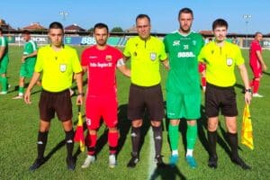 Отложен мач на Секирово е насрочен за 3 март Отложеният сблъсък на Секирово (Раковски) от 21-ия кръг на Югоизточната Трета лига беше насрочен за 3-ти март. Навръх националния празник "секирите" трябва да гостуват на Марица (Милево). Двубоят е с начален час — 15:00. Мачът беше отложен заради тежката метеорологична обстановка в страната през миналия уикенд, като по програма трябваше да се изиграе на 21-ви февруари. Преди гостуването в Милево обаче Секирово има мач у дома. Тази събота, 28-ми февруари, тимът приема Гигант (Съединение) от 15:00.