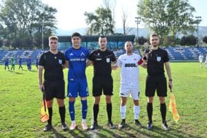 Отложеното дерби Септември (Симитли) — Левски II е насрочено за 18 март Отложената среща между Септември (Симитли) и Левски II (София) вече има нова дата — мачът ще се играе на 18 март (сряда) от 15:00 часа на терен №2 на стадион "Георги Аспарухов" в София. Двубоят от XXI кръг на Югозападната Трета лига първоначално трябваше да се проведе утре, 28 февруари, но бе отложен по молба на "сините", които разполагат с футболисти, повикани в лагера на България до 19 години. Преди този сблъсък Септемвриецът ще приеме третия тим на ЦСКА на 7 март (събота), а седмица по-късно ще гостува на Ботев (Ихтиман). Днес тимът играе приятелски мач срещу Германея (Сапарева баня) от 16:00 часа на "Арена Симитли".