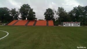 Контроли за Бенковски (Исперих) през уикенда Бенковски (Исперих) уреди контролни срещи в предстоящия уикенд. Отборът, воден от старши треньора Николай Кънчев, ще играе срещу представителя на областните групи - Мълния (Климент). Срещата е в събота, 7 март, от 14:00 на стадион "Мълния" в село Климент. Ден по-късно, на 8 март от 13:00, вторият отбор на Бенковски (Исперих) ще посрещне Трансмариска (Тутракан) в приятелска среща на стадиона в Исперих.