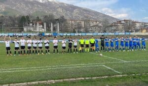 Раковски гостува на Гигант в Съединение в 23-ия кръг ФК Раковски ще изиграе второ поредно гостуване в рамките на само четири дни — този път отборът пътува до Съединение, където в събота, 7 март, от 15:00 ч. ще срещне местния Гигант в двубой от 23 кръг на Югоизточната Трета лига. В отложен мач от 21 кръг, играни на 3 март, Раковски загуби визитата си на Левски (Карлово). Макар да играха много добре, възпитаниците на старши треньора Валери Давчийски останаха с празни ръце и ще търсят точки при срещата си в Съединение. През есента Гигант победи като гост ФК Раковски със зрелищното 5:4. Съперникът от Съединение влиза в мача след неприятна серия от пет поредни срещи без успех.