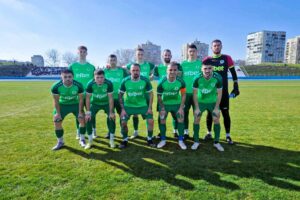 Двубоят Левски (Карлово) — Несебър от 29-и кръг е променен с ден напред Срещата между Левски (Карлово) и Несебър от 29-ия кръг на Югоизточната Трета лига ще се играе ден по-рано от обявеното. Вместо в четвъртък, 09.04, мачът ще се проведе в сряда, 08.04. Причината е, че на 09.04 другият отбор, който използва същия стадион — Черноморец (Бургас), има мач от Втора лига. Началният час остава непроменен — 17:00. До този двубой карловци имат още три срещи: Домакинство на Гигант (Съединение) в събота, 28 март; Гостуване на Атлетик (Куклен) в сряда, 1 април; След три дни „сините“ приемат Розова долина (Казанлък) в дербито от 28-ия кръг.