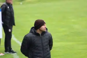 Ивайло Станчев призова за концентрация преди гостуването на Черно море II Наставникът на Черноморец (Балчик) Ивайло Станчев апелира за максимална концентрация към своите играчи преди съботното гостуване на Черно море II. „Очаква ни сериозен сблъсък срещу отбор с много потенциал. През есента загубихме точки срещу този съперник и сега трябва да сме концентрирани, за да не допускаме отново подобна грешна стъпка. В добра форма сме и се надявам да продължим да се представяме убедително. Отиваме за победата и се надявам да я заслужим с представянето си“, каза Станчев в дните преди сблъсъка. Двубоят е насрочен за 17:00 часа на 2 май и ще се играе на стадион „Корабостроител“ във варненския квартал Аспарухово.