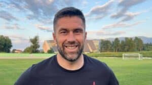 Старши треньорът на Рилски спортист (Самоков) Пламен Крумов сподели, че тимът ще се опита още в събота да си гарантира първото място в групата и промоцията в професионалния футбол. „Ще се опитаме да си гарантираме първото място още този кръг. Не разчитаме на никой друг, разчитаме само на себе си, за да си решим още този мач нещата. Още по-мотивирани сме, защото Септември е един от отборите, който ни победи този сезон“, каза Крумов. Рилецо гостува на Септември (Симитли), от който загуби с 1:3 в Самоков през есента. Срещата от ХХХ кръг на Югозападната Трета лига е в събота, 2-ри май, от 18 часа.