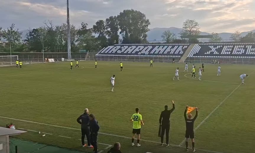 Марица (Милево) загуби финала за Купата на Аматьорската футболна лига от Ботев (Ихтиман) с 1:4 Марица (Милево) отстъпи с 1:4 пред Ботев (Ихтиман) на стадион „Георги Бенковски“ в Пазарджик и загуби финала за Купата на Аматьорската футболна лига. Двубоят започна обещаващо за отбора на старши треньора Иван Кочев – Христо Стоянов откри резултата в 13-ата минута за 1:0. В 36-ата минута обаче главният съдия изгони директно голмайстора Христо Стоянов, след което Марица (Милево) игра с човек по-малко, но запази преднината си до почивката. През втората част Ботев (Ихтиман) наложи превес и изравни в 73-тата минута чрез Димитър Пантелеев. Пет минути по-късно, в 78-ата, Стефан Велев направи обрата пълен с попадение по диагонала в наказателното поле за 2:1. В 86-ата минута Мартин Танев увеличи на 3:1, а крайния резултат 4:1 оформи Борислав Бояджиев в 89-ата.