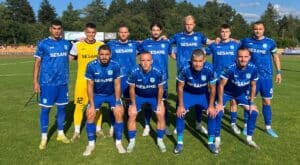 Рилски спортист (Самоков) с програмата за следващите три кръга в MrBit Втора лига Рилски спортист (Самоков) научи програмата си за следващите три кръга в MrBit Втора лига. Според нея един от двубоите на тима ще бъде излъчен на живо на платформата на генералния спонсор на шампионата. 15 август (събота) — Рилецо гостува на Етър (Велико Търново). Начален час: 19:00. Срещата ще бъде предавана на живо по Диема спорт. 22 август (събота) — Рилски спортист приема Монтана. Начален час: 19:00 на стадион „Искър“ в Самоков. Двубоят ще може да се проследи онлайн. Седмица по-късно — „Скиорите“ гостуват на Добруджа в Добрич. Това ще бъде третото им дълго пътуване за сезона. Начален час: 20:00. 2 септември (сряда) — 7-и кръг (междинен) — Рилски спортист отново е домакин и ще се изправи срещу Спортист (Своген). Начален час: 17:00 на стадион „Искър“ в Самоков. Пожелаваме успех на футболистите и треньорския щаб! В домакинските срещи очакваме отново пълни трибуни!