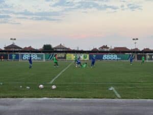 Секирово отпадна от Купата след домакинска загуба 3:5 от Спартак (Пловдив) Отборът на Секирово (Раковски) падна с 3:5 у дома от Спартак (Пловдив) в квалификациите за Купата на България в област Пловдив и отпадна от турнира. За "секирите" трите попадения не бяха достатъчни, за да се противопоставят на "гладиаторите". Два гола за Секирово вкара Валентин Добревски, а едно попадение добави младият 17-годишен талант Георги Земярски. „Пожелаваме успех на двата отбора Спартак (Пловдив) и Марица (Милево) във финалния мач, нека победителят се представи достойно за купата на България.“, споделят от ръководството. В събота, 29 август, Секирово ще се завърне към шампионатните си ангажименти. В мач от четвъртия кръг на Югоизточната Трета лига "секирите" ще търсят първата си победа, гостувайки на Гигант (Съединение). Началният час на срещата бе променен от 18:00 на 19:30 часа и двубоят ще се играе на осветление.