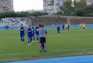 Ямбол приема Хебър (Пазарджик) в елиминационен сблъсък за Купата на България Ямбол ще бъде домакин на втородивизионния Хебър (Пазарджик) в среща от Втория предварителен кръг на турнира за Купата на България. Двубоите от този кръг предвижда се да се проведат на 4 октомври. В случай че отстрани Хебър, Ямбол ще гостува на победителя от двойката Локомотив (Мездра) – Пирин (Благоевград) в мач от 1/16-финалите на турнира. Срещите от 1/16-финалите са насрочени за периода 16–19 октомври 2026 г.