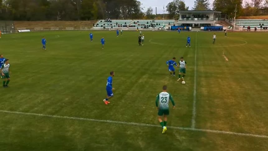 Бенковски (Исперих) победи Черноморец (Балчик) с 2:0 Бенковски (Исперих) победи Черноморец (Балчик) с 2:0 в най-интересния мач от 10 кръг на Североизточната Трета лига. Домакините се върнаха на победния път след два поредни мача без успех. Първото попадение падна в 26-ата минута, когато Янчо Андреев засече хубаво центриране по земя отляво на Радослав Великов. В 39-ата минута вратарят на Бенковски Тургай Фикри спаси отлична ситуация след центриране отляво и удар от много близка дистанция. В 79-ата минута Хюсеин Кельовлуев оформи крайното 2:0 с точно изпълнена дузпа.