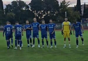 Берое победи Рилски спортист с 3:1 Рилски спортист (Самоков) загуби с 1:3 визитата си на Берое (Стара Загора) от 13-ия кръг на MrBit Втора лига. Това е първо шампионатно поражение за „скиорите“ от над месец и половина. В 10-ата минута Запро Динев изведе заралии напред, но минута преди края на първото полувреме Георги Божилов изравни. В 63-ата минута Христо Митев отбеляза втори гол за Берое, а в добавеното време Запро Динев оформи крайния резултат. В следващия си мач Рилски спортист е домакин на втория във временното класиране Вихрен (Сандански) в петък, 30-ти октомври, от 14:15 часа. Двубоят ще бъде излъчен на живо по Диема спорт.
